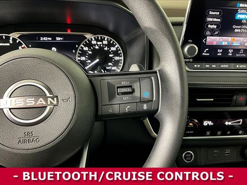 Certified 2023 Nissan Rogue SV image 13