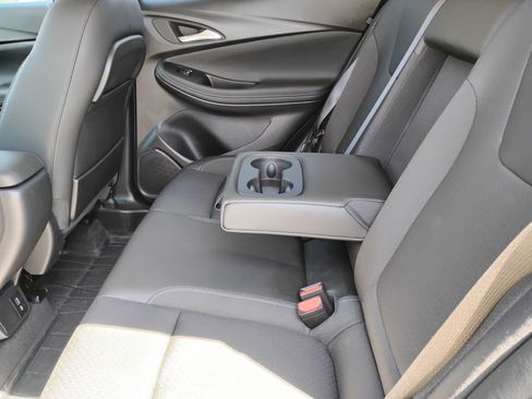 Used 2024 Buick Encore GX Preferred w/ Comfort Package FWD image 27