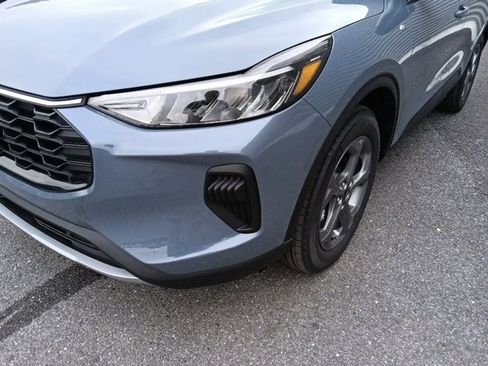 New 2026 Ford Escape ST-Line w/ Tech Pack #1 image 9