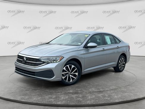 Certified 2023 Volkswagen Jetta S FWD image 3