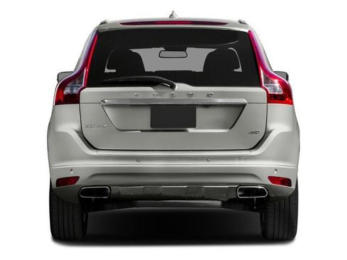 Used 2016 Volvo XC60 T6 w/ Protection Package AWD/4WD image 5