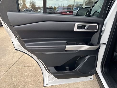 Used 2021 Ford Explorer XLT w/ Class III Trailer Tow Package image 20