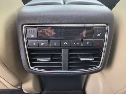 Used 2019 MAZDA CX-9 Grand Touring AWD/4WD image 30