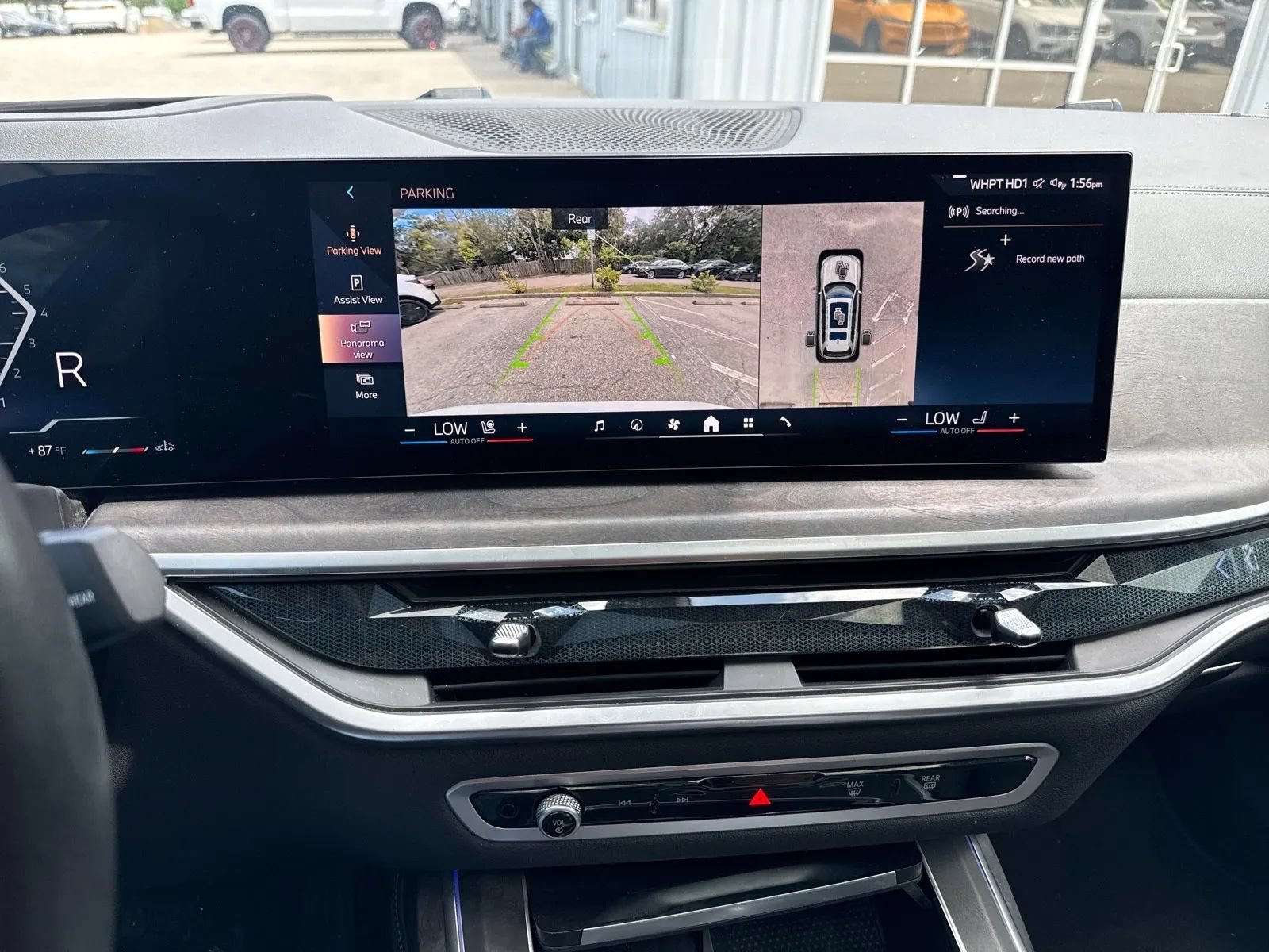 Used 2025 BMW X7 xDrive40i AWD/4WD image 28