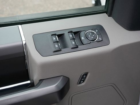 Certified 2020 Ford F150 XLT w/ Equipment Group 302A Luxury image 18