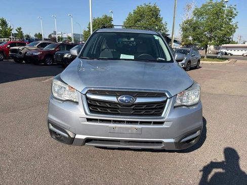 Used 2017 Subaru Forester 2.5i Premium w/ All-Weather Package AWD/4WD image 8