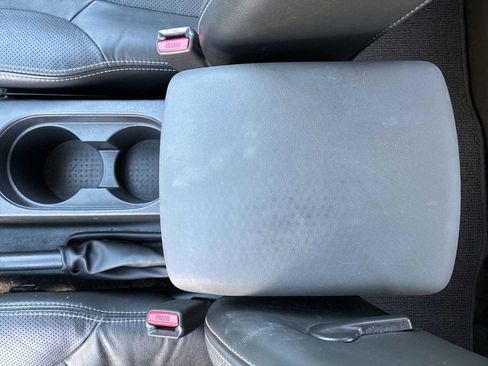 Used 2018 Nissan Frontier PRO-4X AWD/4WD image 22