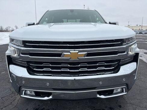 Used 2022 Chevrolet Silverado 1500 LTZ image 2