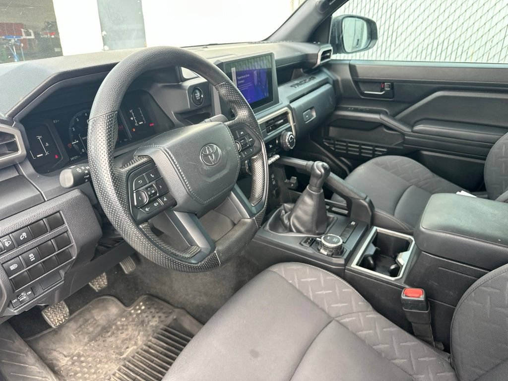 Used 2024 Toyota Tacoma SR w/ SR Upgrade Package AWD/4WD image 15