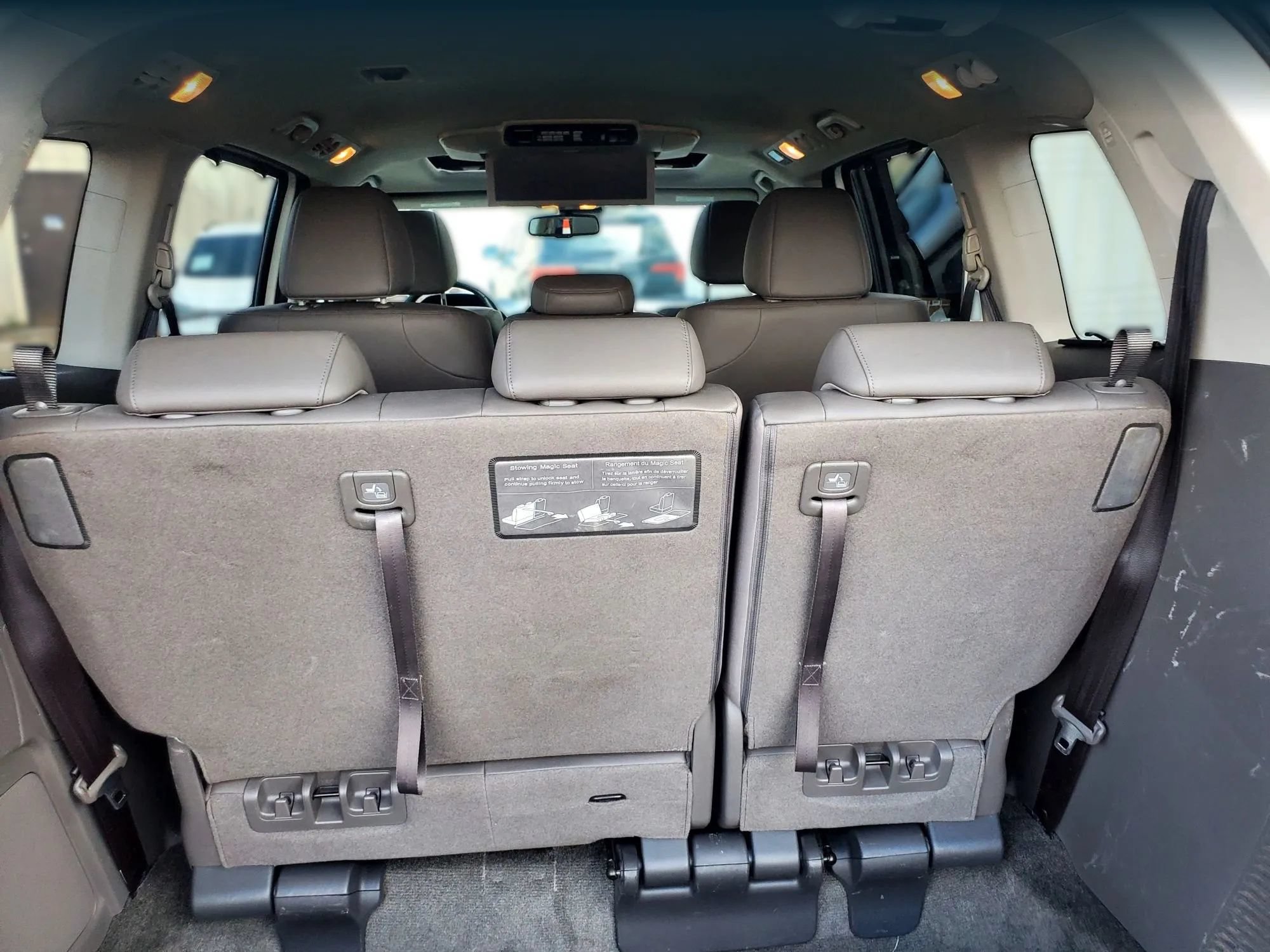 Used 2015 Honda Odyssey Touring Elite image 58