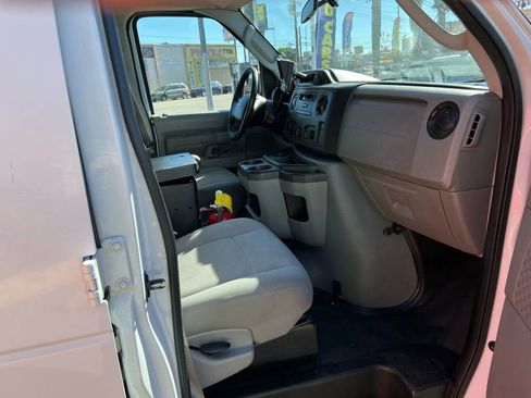 Used 2013 Ford E-150 and Econoline 150 w/ PWR Group image 10