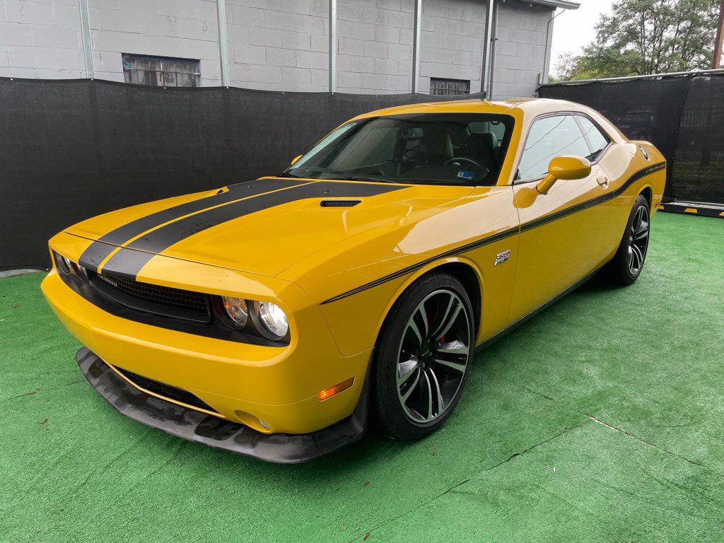 Used 2012 Dodge Challenger SRT8 Yellow Jacket w/ Premium Sound Group RWD image 8