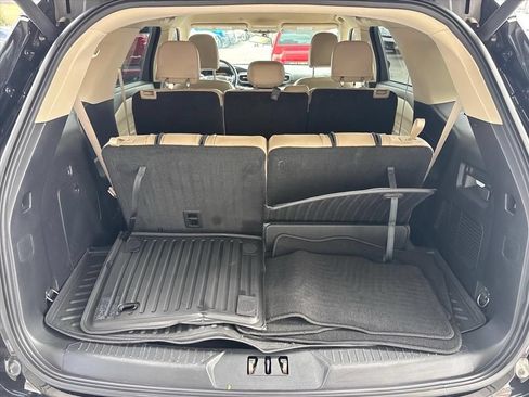 Used 2021 Ford Explorer XLT w/ Equipment Group 202A AWD/4WD image 3