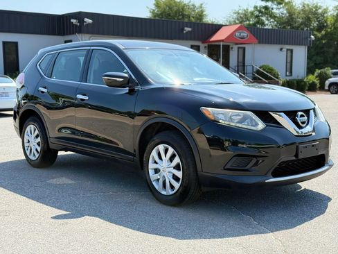 Used 2015 Nissan Rogue S AWD/4WD image 3