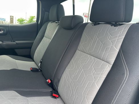 Used 2022 Toyota Tacoma TRD Sport w/ Black Out Package (TMS) AWD/4WD image 24