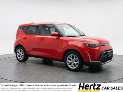 Used 2025 Kia Soul LX w/ LX Technology Package