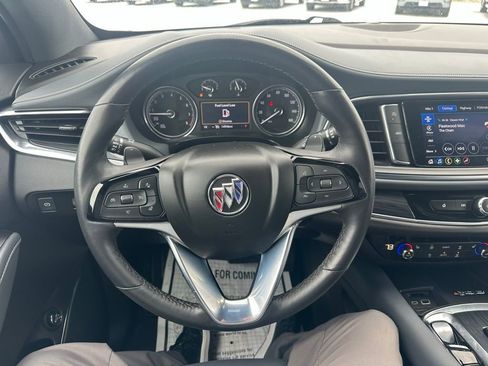 Used 2024 Buick Enclave Essence w/ Sport Touring Edition image 15