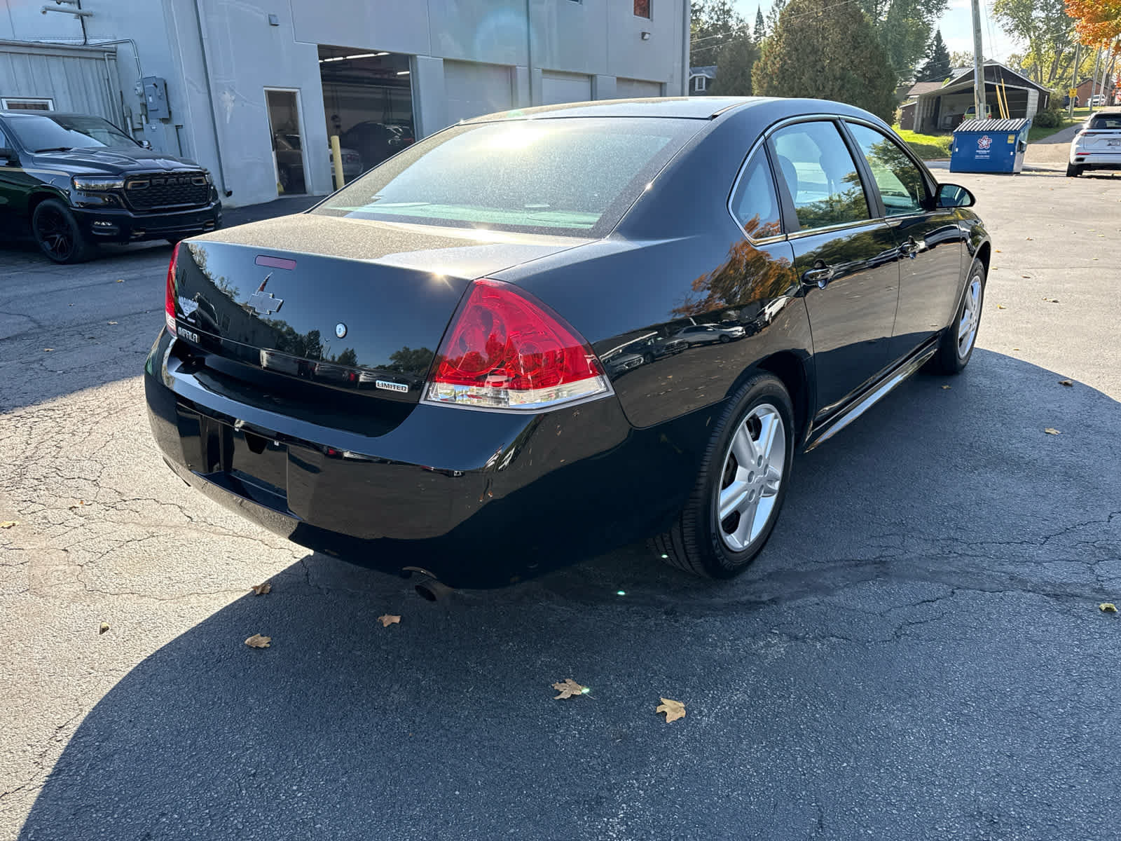 Used 2014 Chevrolet Impala Police FWD image 3