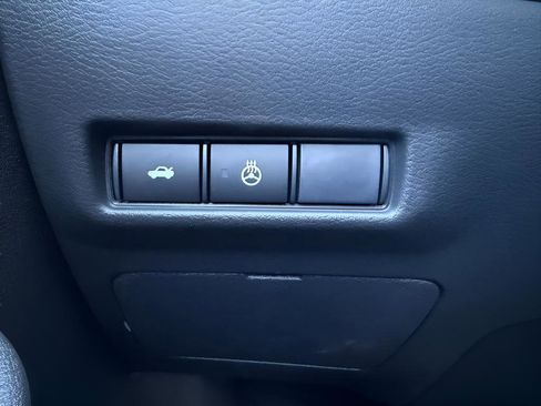New 2026 Nissan Sentra SV w/ SV Convenience Package FWD image 12