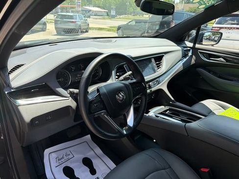 Certified 2023 Buick Enclave Essence w/ Trailering Package, 5000 lbs. AWD/4WD image 23