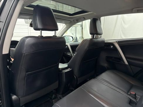 Used 2017 Toyota RAV4 Limited w/ Advanced Technology Package FWD image 18