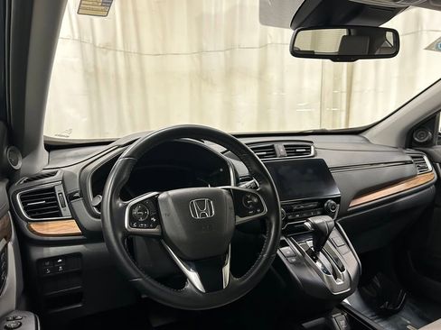 Used 2018 Honda CR-V Touring image 14