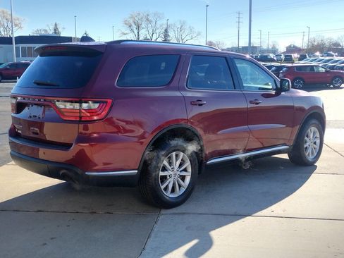 Used 2021 Dodge Durango SXT image 17