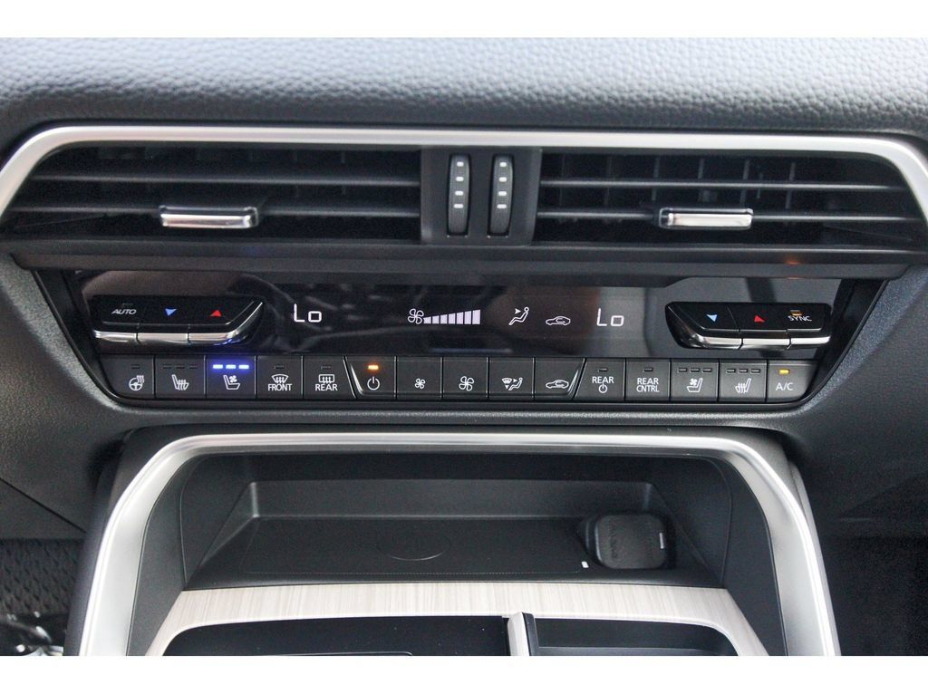 New 2026 MAZDA CX-90 3.3 Turbo w/ Preferred Package AWD/4WD image 24