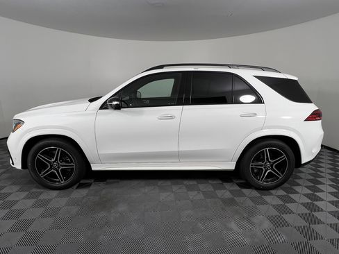 Used 2025 Mercedes-Benz GLE 450 4MATIC image 9