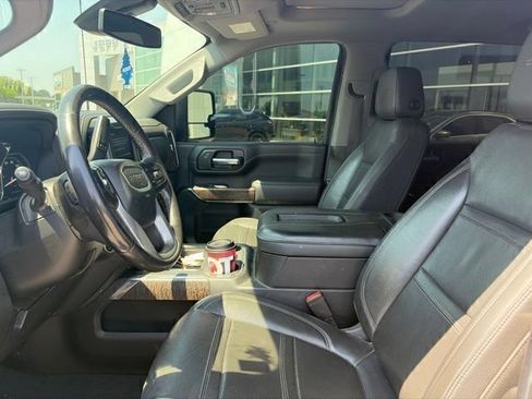 Used 2021 GMC Sierra 2500 Denali AWD/4WD image 9