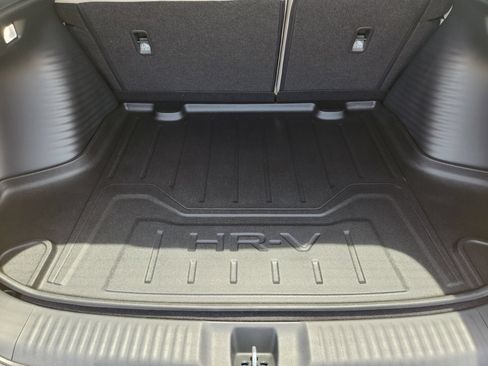 New 2027 Honda HR-V LX image 28