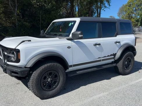 Used 2024 Ford Bronco Wildtrak image 29