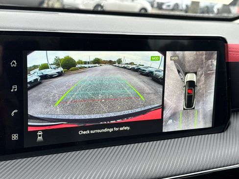 New 2026 Nissan Kicks SR w/ Illumination Package FWD image 27