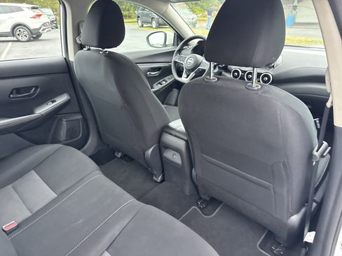 Used 2024 Nissan Sentra SV image 31