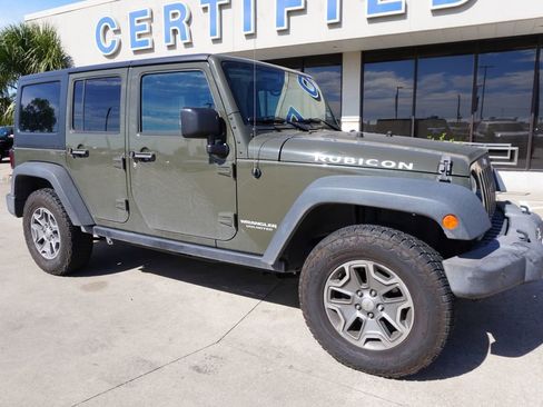 Used 2016 Jeep Wrangler Unlimited Rubicon w/ Connectivity Group image 1