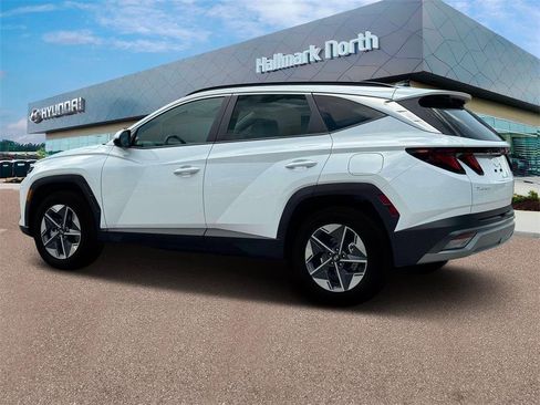 Certified 2025 Hyundai Tucson SEL image 4