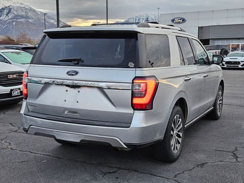 Used 2018 Ford Expedition Limited image 3