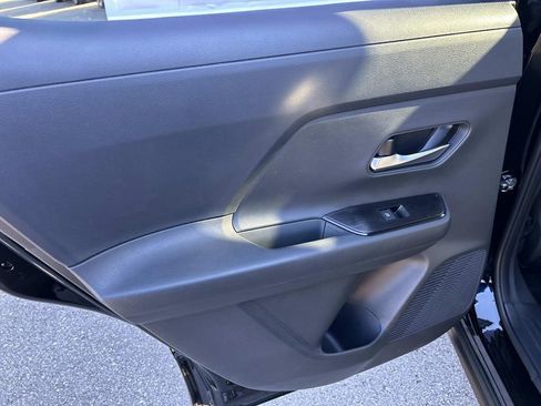 New 2026 Nissan Kicks SV w/ SV Premium Package FWD image 19