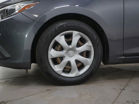 Used 2015 MAZDA MAZDA3 i SV image 24