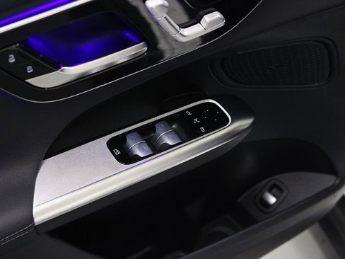 Certified 2025 Mercedes-Benz GLC 300 4MATIC image 22