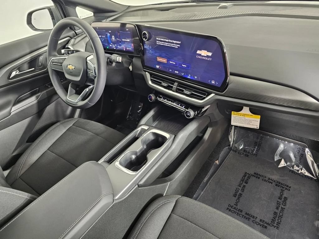 New 2026 Chevrolet Equinox EV LT FWD image 10