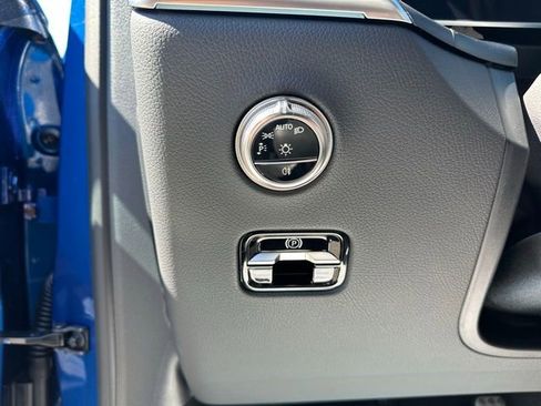 Used 2026 Mercedes-Benz GLC 300 4MATIC image 14