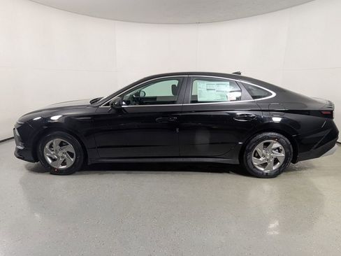 New 2026 Hyundai Sonata SE FWD image 4