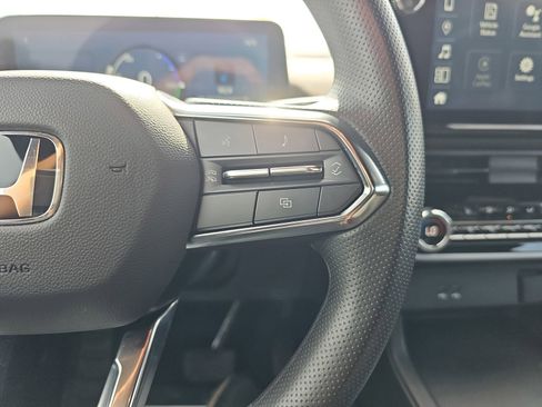 Used 2024 Honda Prologue EX image 19
