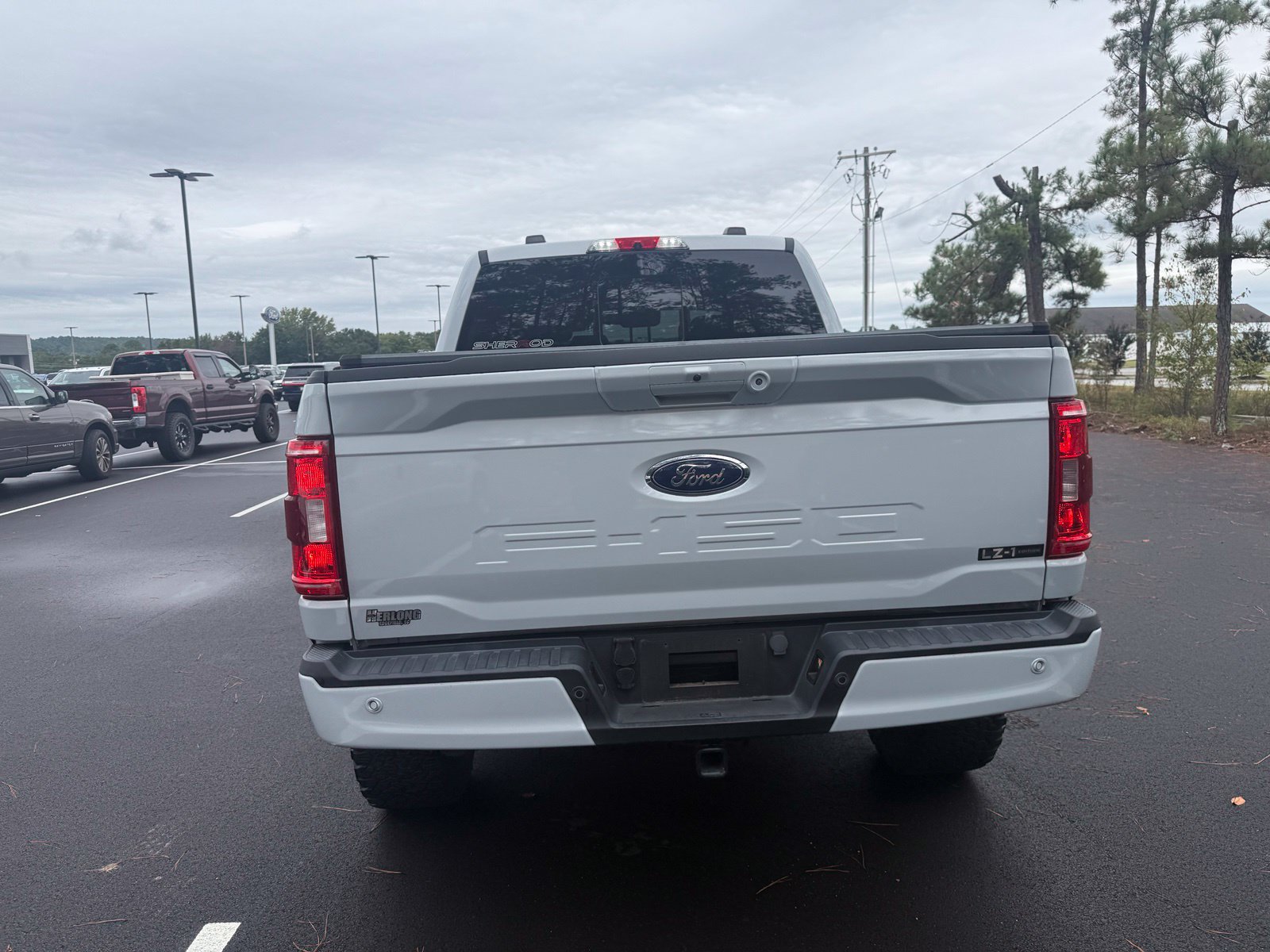 Used 2022 Ford F150 XLT w/ Equipment Group 302A High AWD/4WD image 6