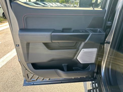 Used 2025 Ford F150 Raptor AWD/4WD image 34