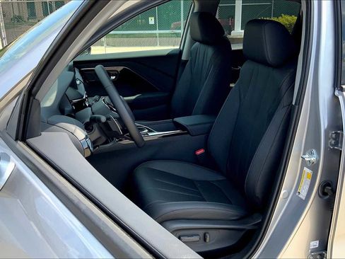 New 2025 Acura ADX AWD image 9