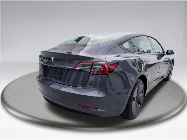 Used 2023 Tesla Model 3 Standard Range RWD image 12