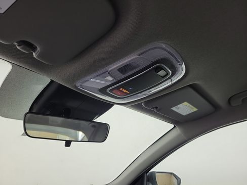 New 2025 Hyundai Elantra SEL image 20