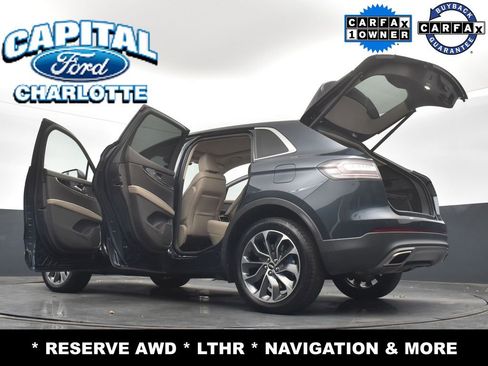Used 2022 Lincoln Nautilus Reserve image 37